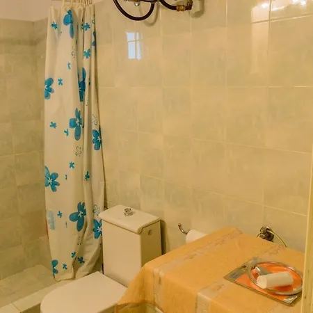 σπίτι στο τείχιο με θέα βαρδούσια και γκιώνα 別荘 Tichio