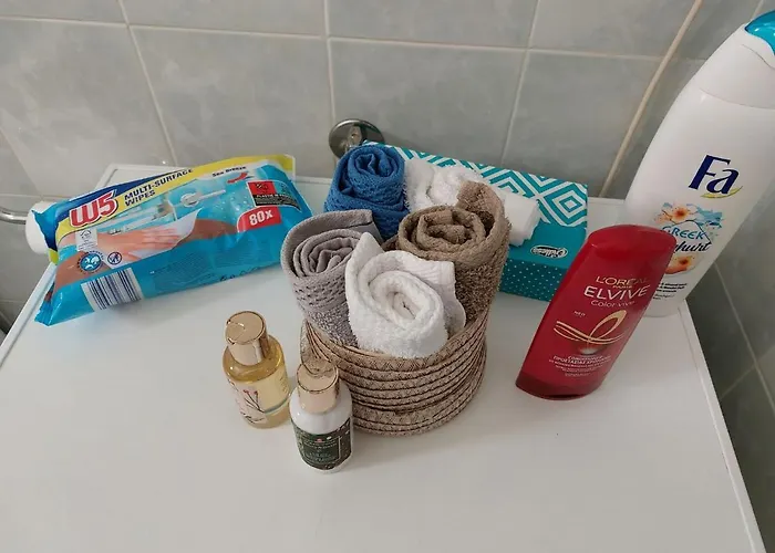 σπίτι στο τείχιο με θέα βαρδούσια και γκιώνα *